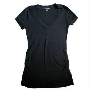 Active Basic womens large black vneck